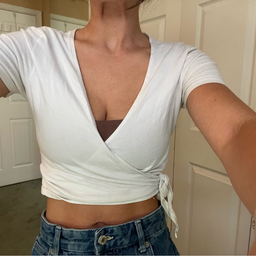 Brandy Melville White Short Sleeve Wrap Crop Top